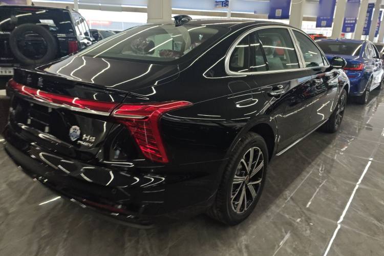 红旗H5 PHEV 2025款 130 超混版车身外观7
