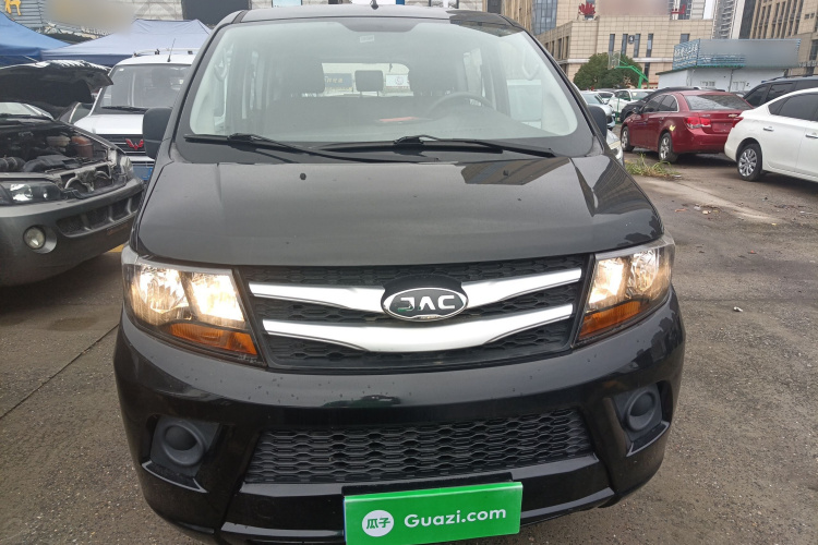 江淮瑞风 瑞风M3 2019款 创客版 1.8L 豪华型车身外观2