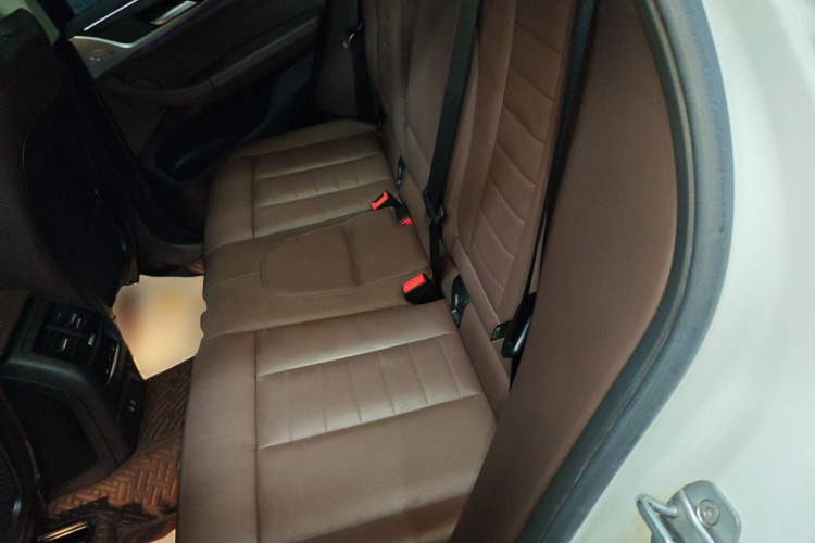 宝马X3 2021款 改款 xDrive28i M运动套装中控内饰7004