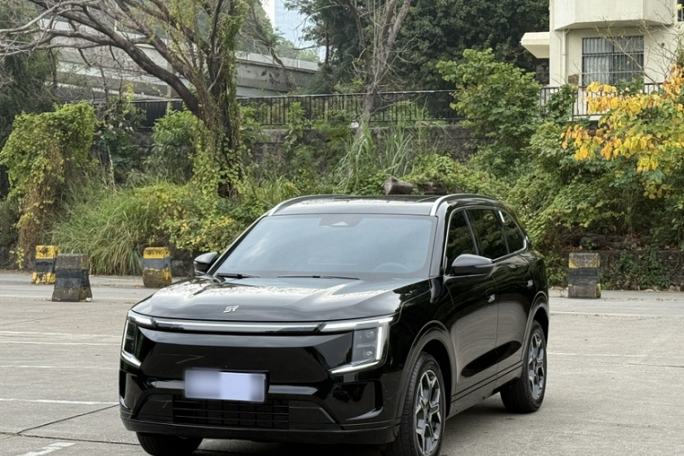 捷途山海L7 PLUS 2025款 121km 舒适版 5座车身外观6004