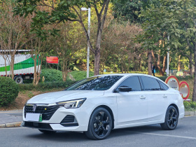 荣威i6 MAX新能源 2020款 1.5T PHEV爽酷版