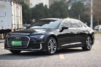 奥迪A6L 2019款 40 TFSI 豪华动感型