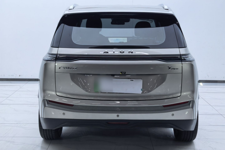 埃安 AION Y 2023款 Plus 510 乐享版车身外观6007