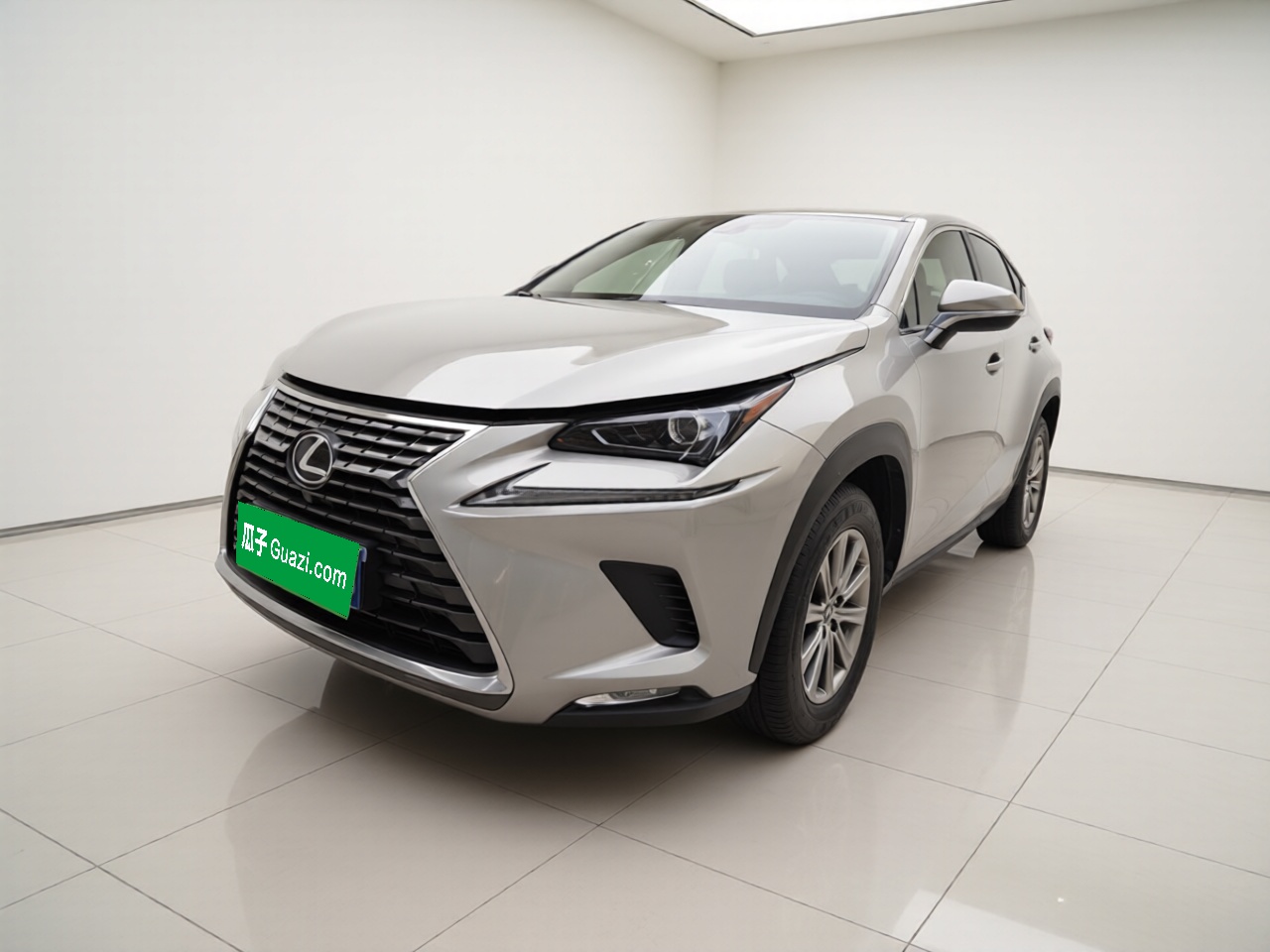 2020款 雷克萨斯NX(进口) 200 前驱 锋逸版 国VI图片