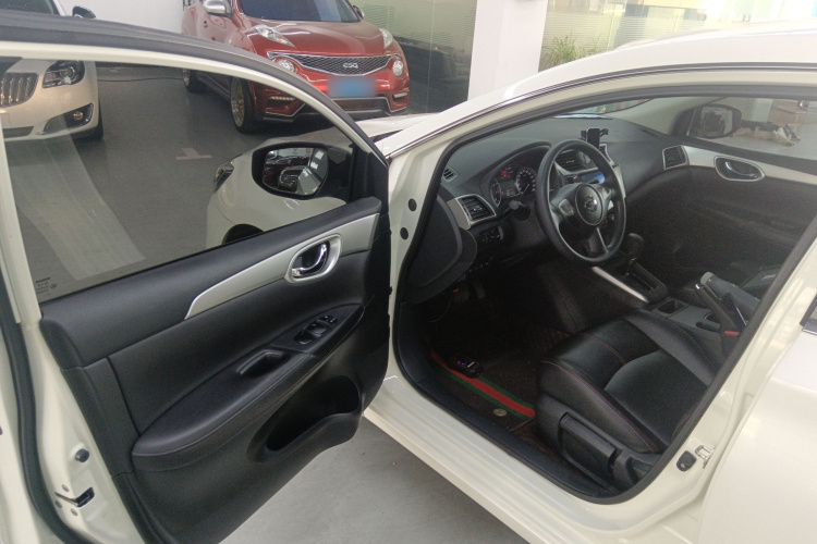 日产 轩逸 2022款 经典 1.6XE CVT舒适版中控内饰7003