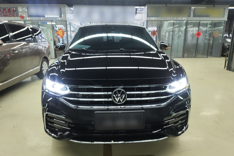 大众 途观L 2023款 改款 330TSI 自动两驱R-Line越享版车身外观6001