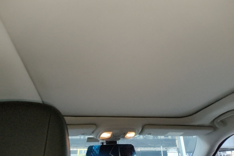 Jeep 指南者 2019款 220T 自动悦享版中控内饰22