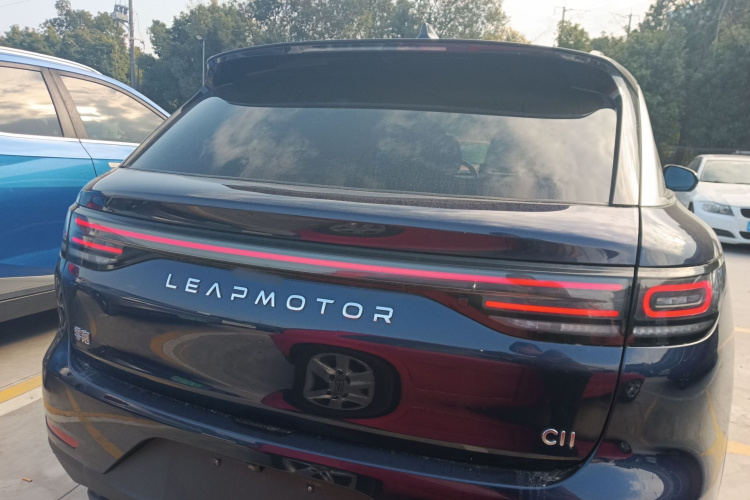 零跑汽车 零跑C11 2021款 改款 豪华版车身外观6004