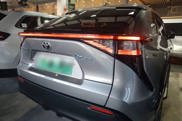 广汽丰田bZ4X 2022款 长续航Elite车身外观6005