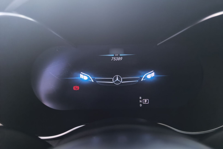 奔驰C级 2020款 C 260 L 运动版局部细节14