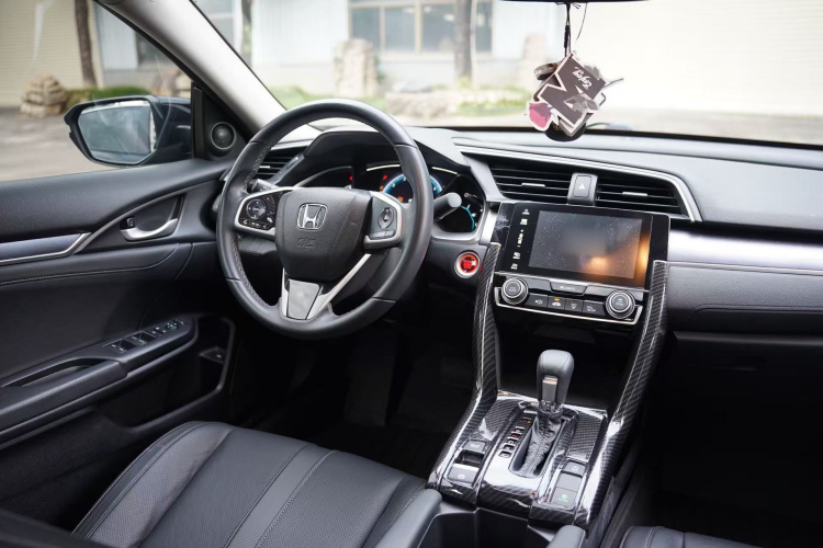 本田 思域 2016款 220TURBO CVT尊贵版中控内饰7003
