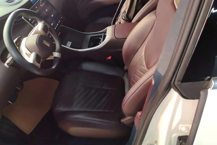 阿维塔11 2023款 鸿蒙 90度 后驱版中控内饰19