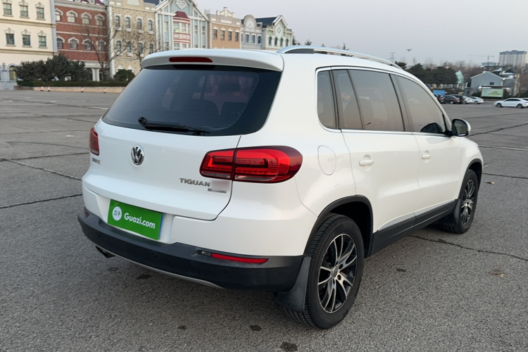 大众 途观 2013款 2.0TSI 自动四驱豪华版车身外观6004