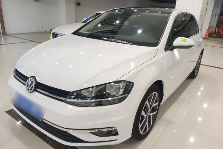 大众 高尔夫 2020款 挚爱版 280TSI DSG豪华型车身外观1