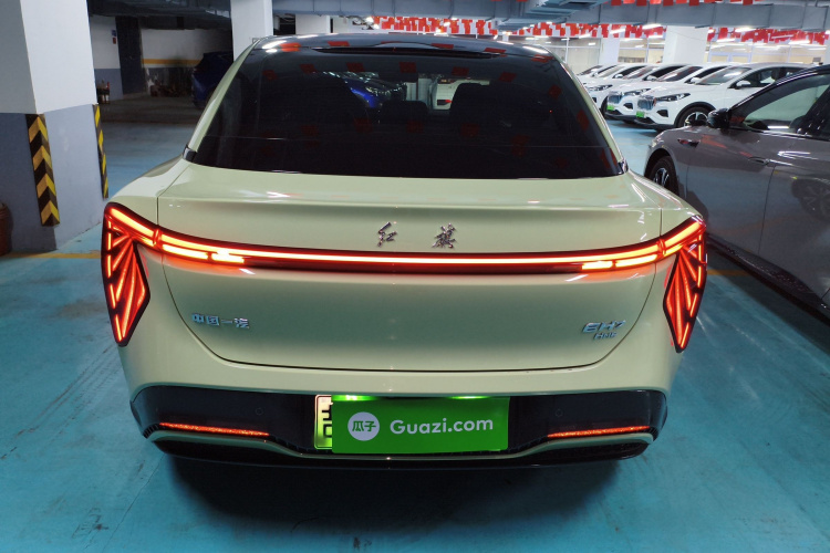 红旗EH7 2024款 690 Pro车身外观6