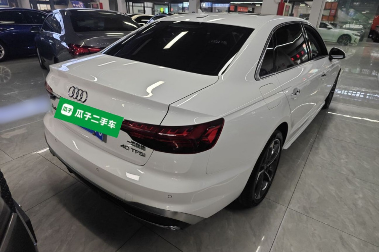 奥迪A4L 2024款 40 TFSI 时尚动感型车身外观7