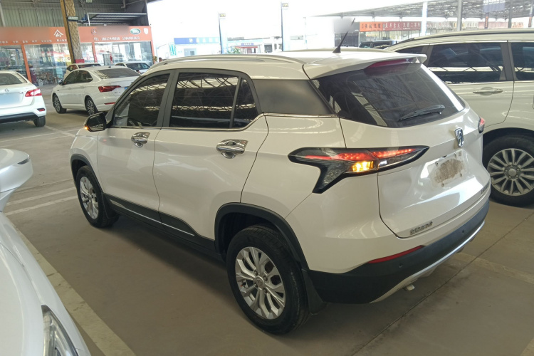 宝骏510 2019款 1.5L 手动乐享型73kW 国VI车身外观4