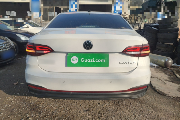 大众 朗逸 2023款 改款 1.5L 自动得逸版车身外观6