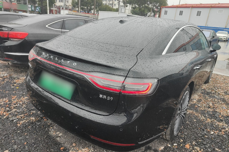 鸿蒙智行 享界S9 2024款 纯电 Ultra 四驱旗舰版车身外观7