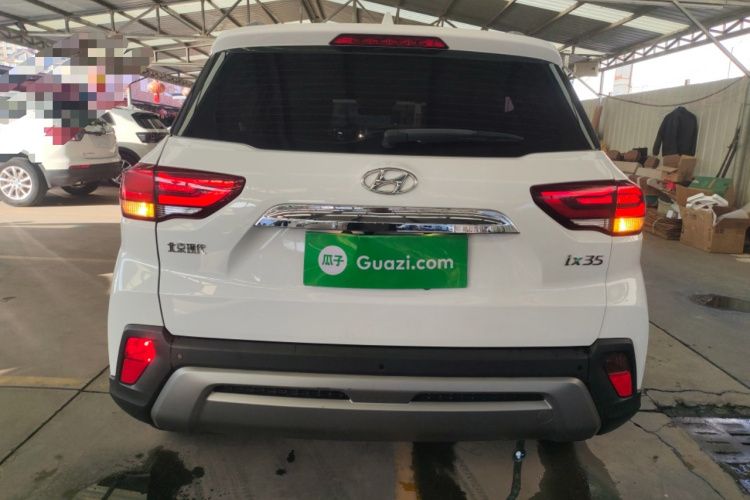 北京现代ix35 2020款 2.0L 自动两驱智勇·畅享版车身外观6