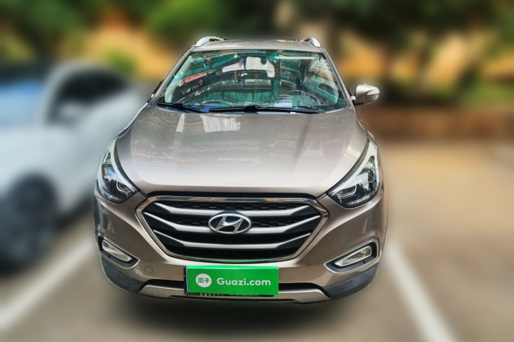 北京现代ix35 2015款 2.0L 自动两驱智能型 国IV车身外观2