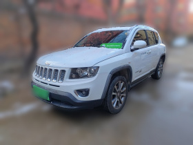 Jeep 指南者(进口) 2014款 改款 2.0L 两驱精英版