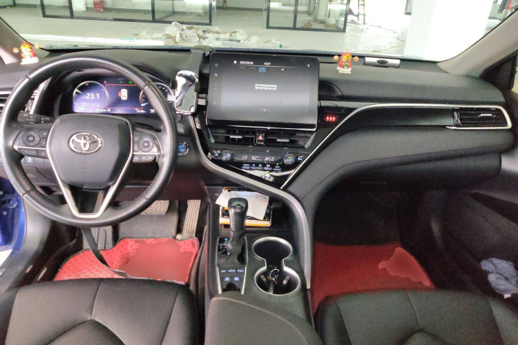 丰田 凯美瑞 2021款 双擎 2.5HG 豪华版中控内饰7002