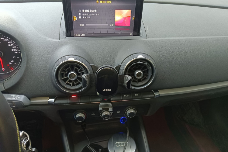 奥迪A3 2019款 Sportback 35 TFSI 进取型 国VI局部细节16