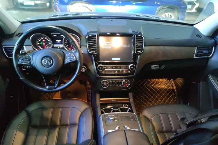 北京越野 北京BJ90 2023款 3.0T 山河经典版 至尊版中控内饰7002