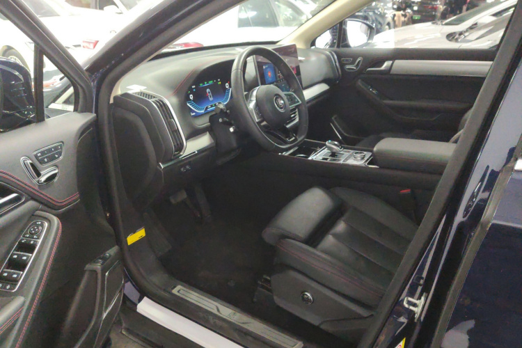 比亚迪 唐新能源 2019款 EV600D 四驱智联创世版中控内饰20