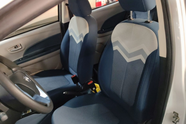 长安欧尚 奔奔E-Star 2021款 国民版 多彩款 磷酸铁锂（31.86kWh）中控内饰19