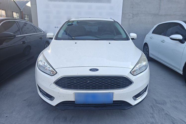 福特 福克斯 2017款 两厢 1.6L 自动风尚型智行版车身外观6001