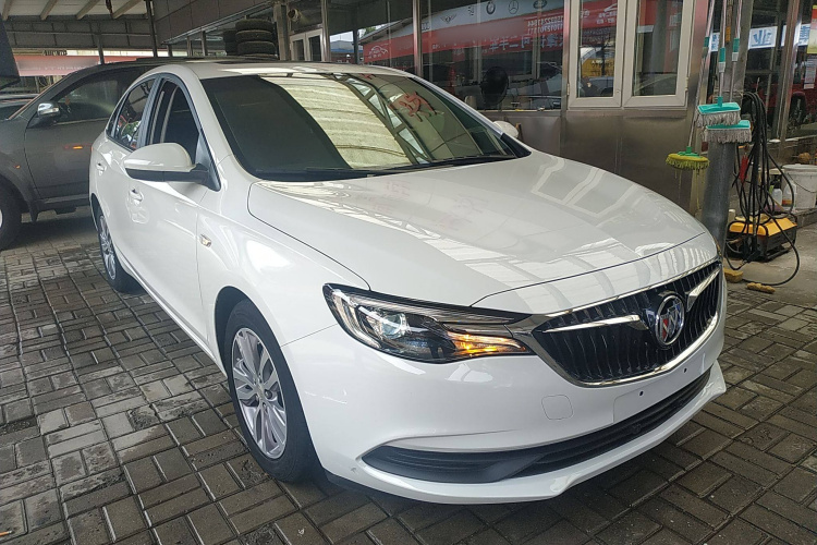 别克 英朗 2021款 改款 1.3T 自动轻混动精英型车身外观3