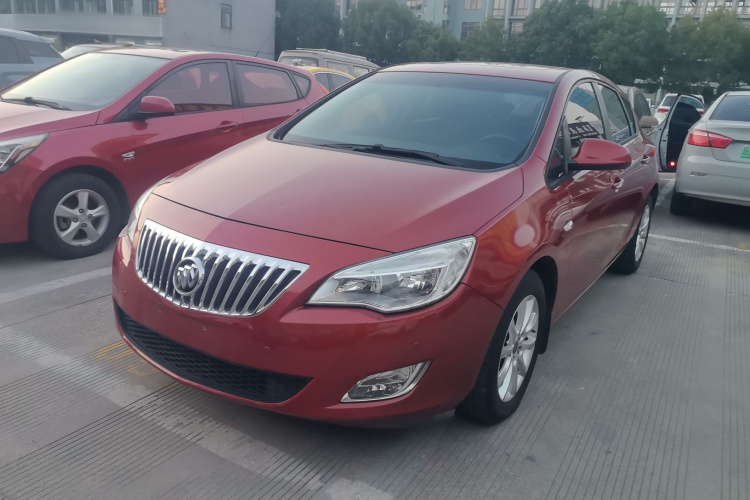 别克 英朗 2014款 XT 1.6L 自动时尚版车身外观1