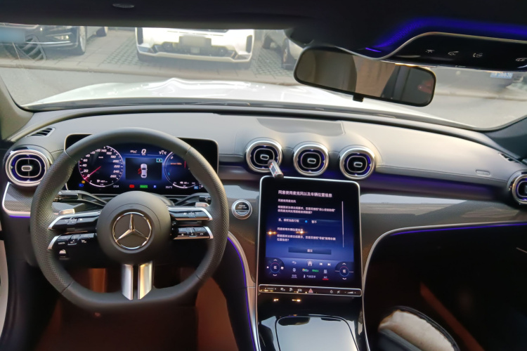 奔驰C级新能源 2024款 改款三 C 350 eL中控内饰12