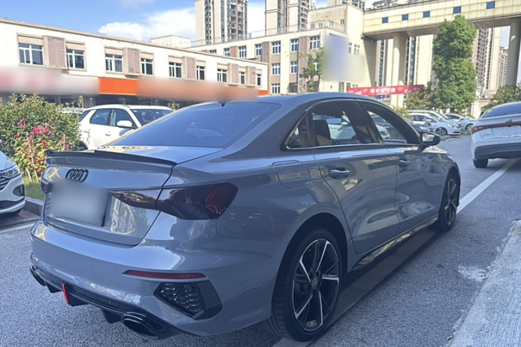 奥迪A3 2021款 A3L Limousine 35 TFSI 时尚运动型车身外观6005