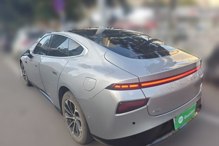 小鹏P7 2022款 480E车身外观6003