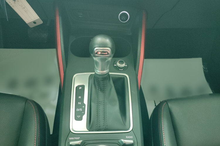 奥迪Q2L 2018款 35 TFSI 时尚动感型 国VI局部细节18