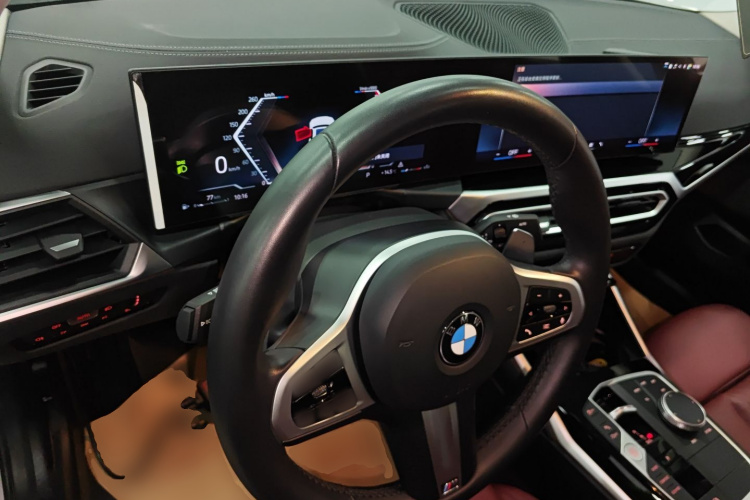 宝马3系 2024款 320Li M运动套装中控内饰12