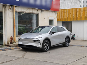 小鹏G7 2025款 702 超长续航 Max