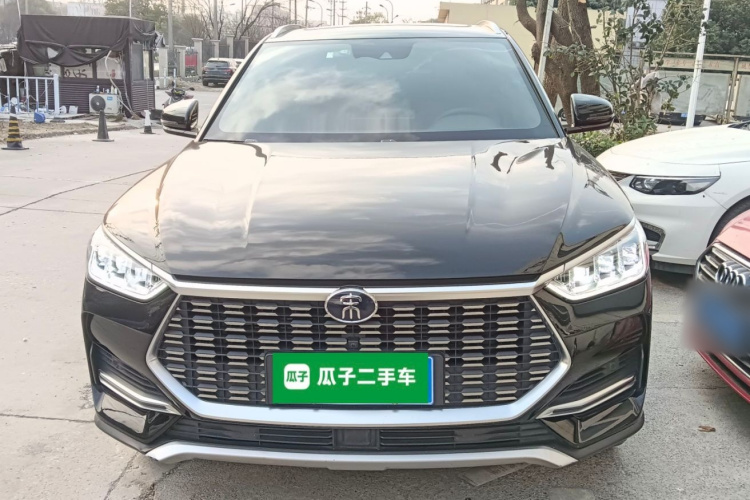 比亚迪 宋PLUS 2020款 1.5T 自动旗舰型车身外观2