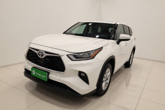 丰田 汉兰达 2023款 2.5L智能电混双擎四驱精英版 7座