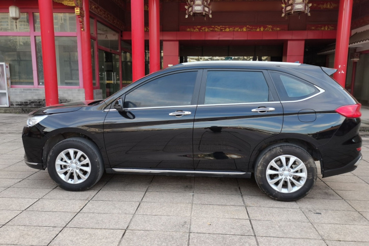 哈弗M6 2021款 PLUS 1.5T DCT豪华智联型车身外观6003