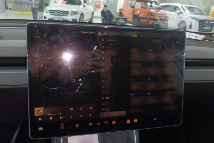 特斯拉 Model Y 2025款 后轮驱动版局部细节14