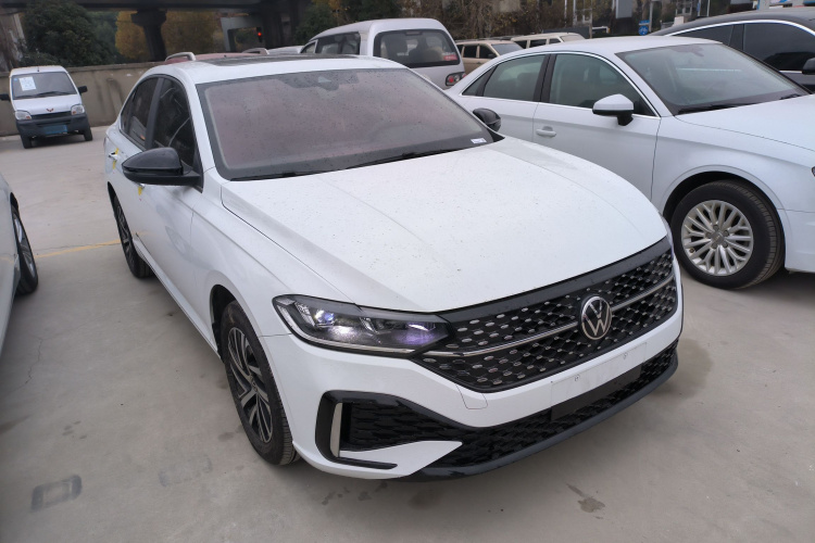 大众 朗逸 2024款 300TSI DSG星空满逸版车身外观3