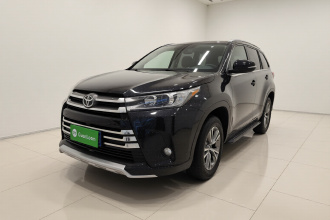 丰田 汉兰达 2021款 2.0T 四驱精英版 7座