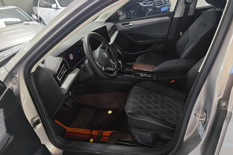 大众 速腾 2023款 300TSI DSG超越版中控内饰20