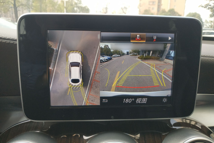 奔驰GLC 2019款 改款 GLC 260 L 4MATIC 豪华型局部细节9009