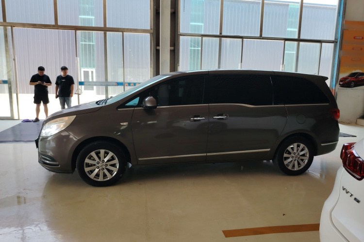 别克GL8 2017款 25S 豪华型 国V车身外观6003