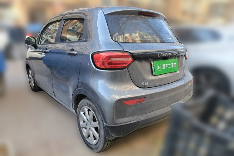 零跑汽车 零跑T03 2022款 星钻版车身外观5